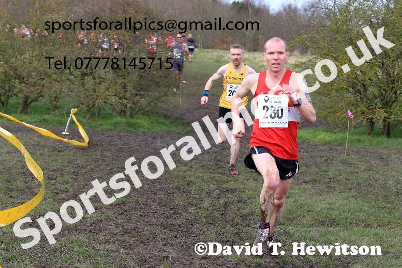 Men 35 to 60 in the 2023 BMAF Cross Country Champs., Wallsend. Photo: David T. Hewitson/Sports for All Pics